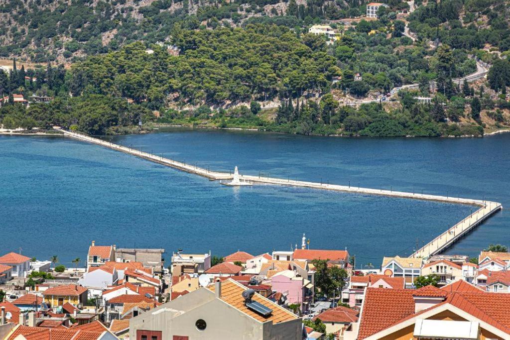 Antigone Apartments Argostoli Екстер'єр фото