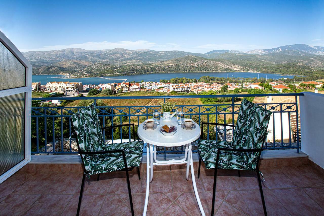 Antigone Apartments Argostoli Екстер'єр фото